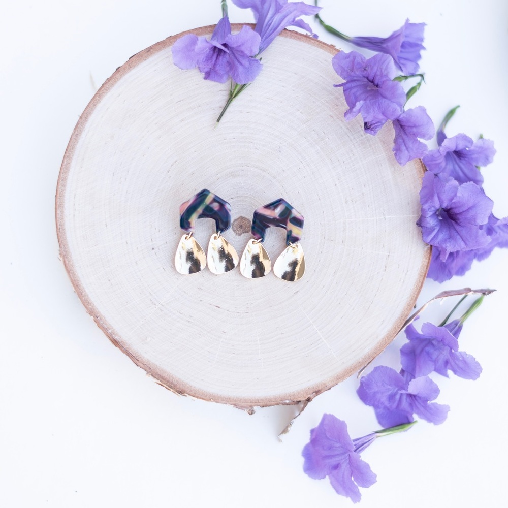 NEW! 🖤 Aura’s Watercolor Earrings